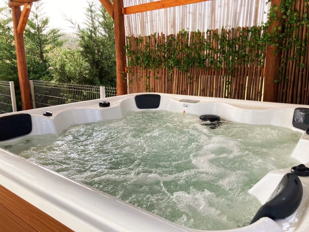 Spa Jacuzzi - Quinta do Caminho